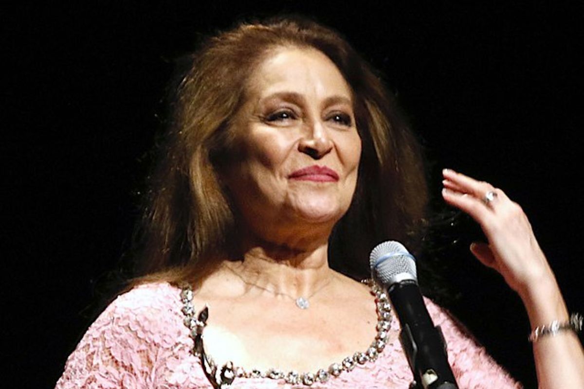 10 artistas que han ganado la batalla contra el cáncer de mama