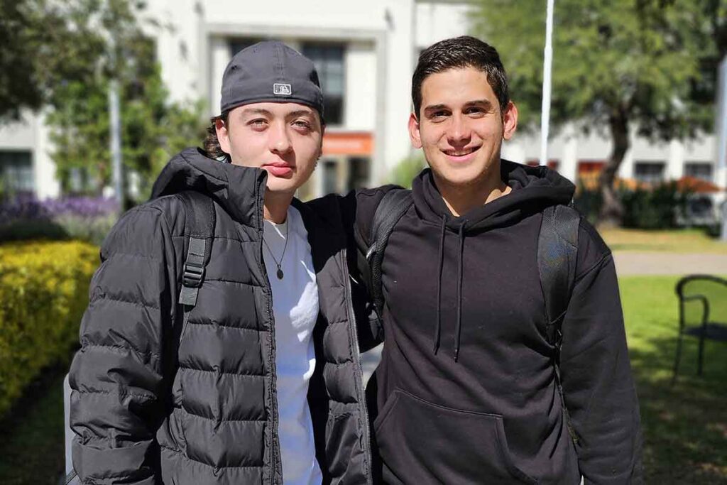 Drake Bell convive con alumnos de la Universidad Anáhuac Querétaro
