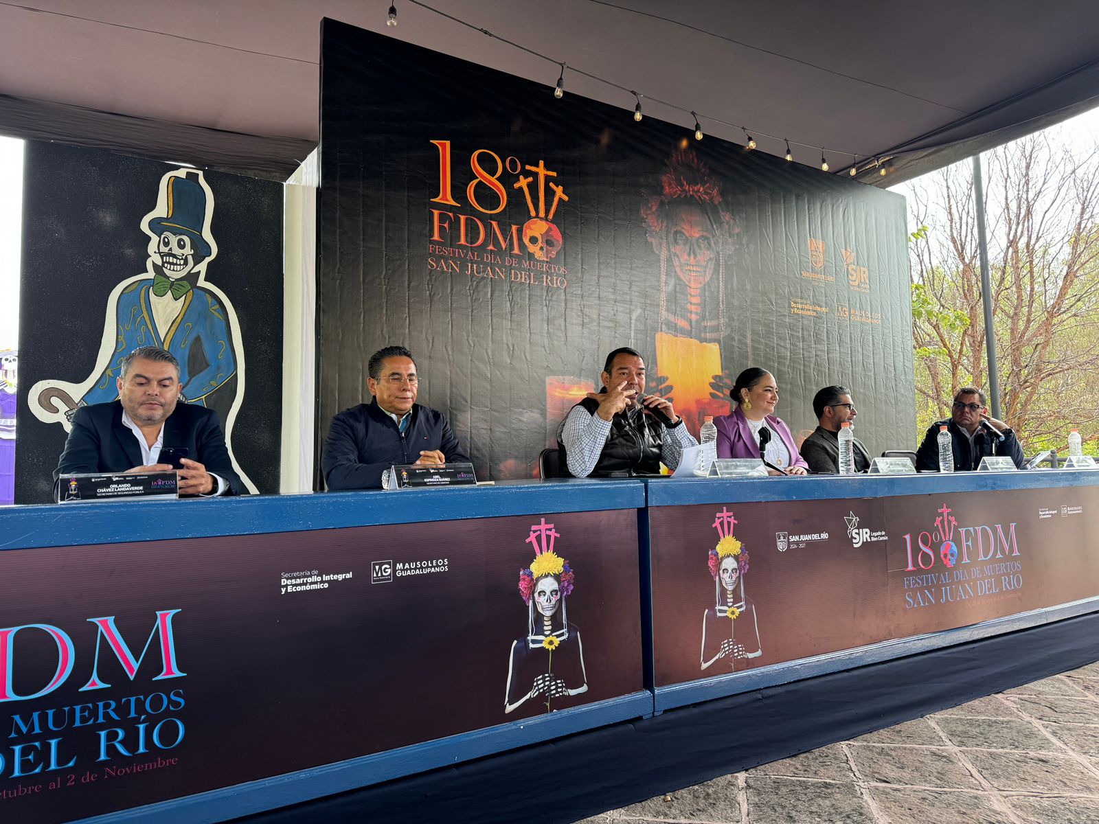 Se estima la asistencia de más de 22 mil personas a los distintos panteones municipales y delegacionales.
