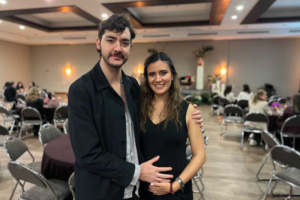 El español Pep Borrell y otros conferencistas participaron en un congreso para matrimonios y noviazgos en Querétaro
