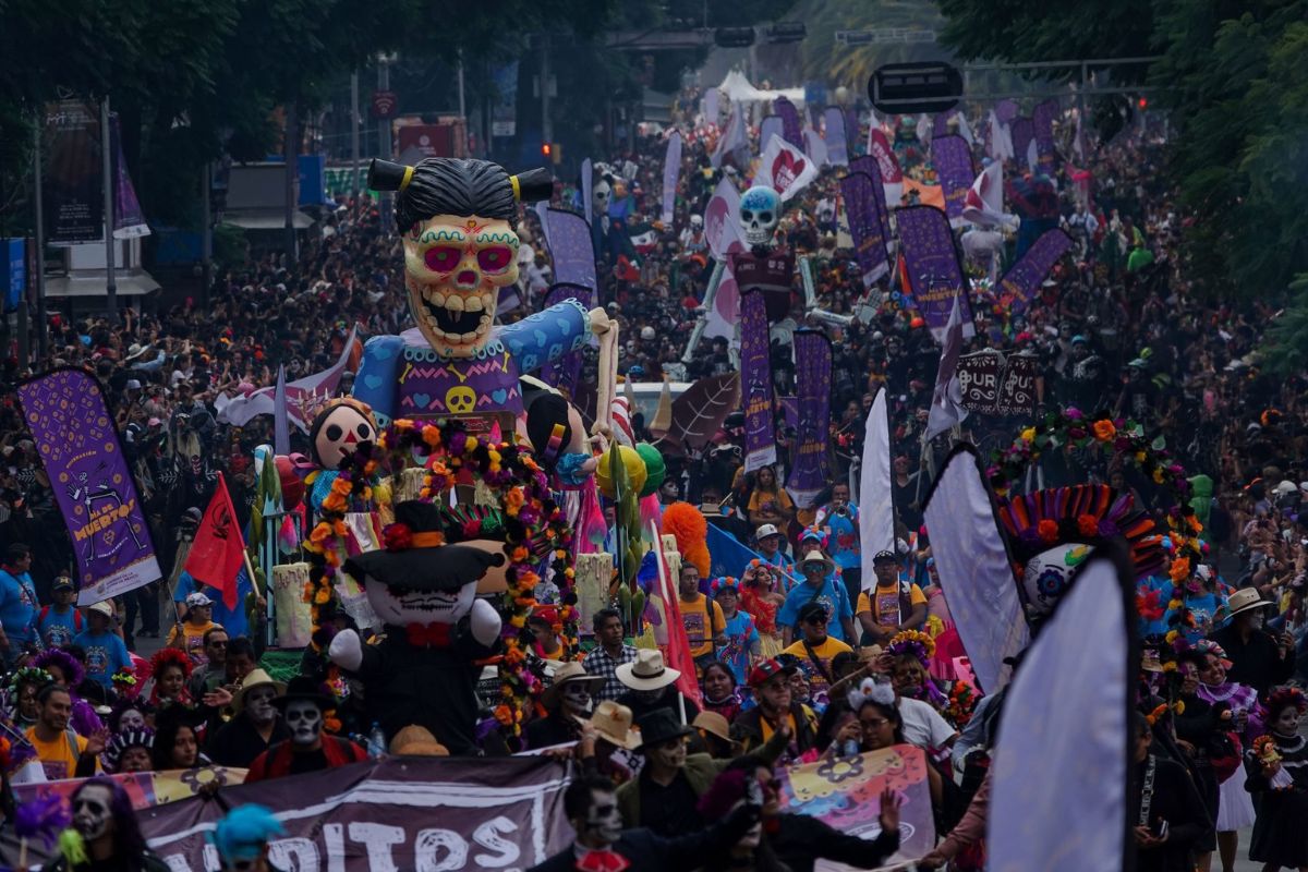 CDMX celebra desfile de Día de Muertos 2024
