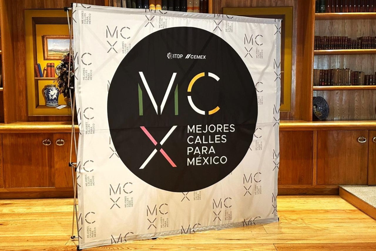 Cemex premia mejores proyectos para calles en México 