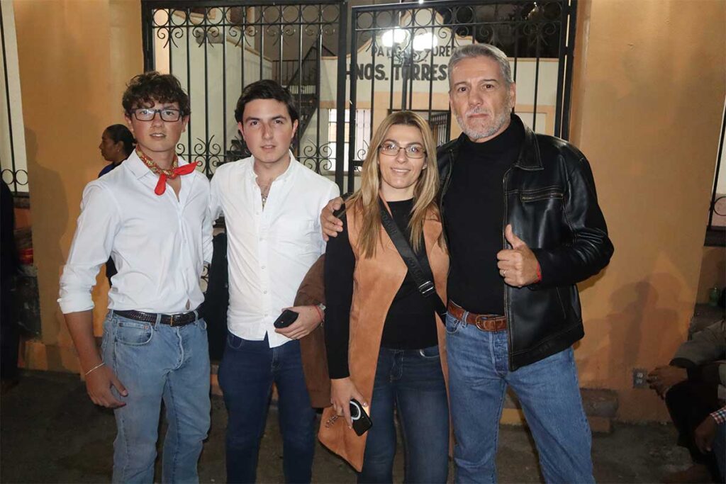 La Plaza de Toros de Provincia Juriquilla fue testigo de la despedida de los ruedos del matador Enrique Ponce