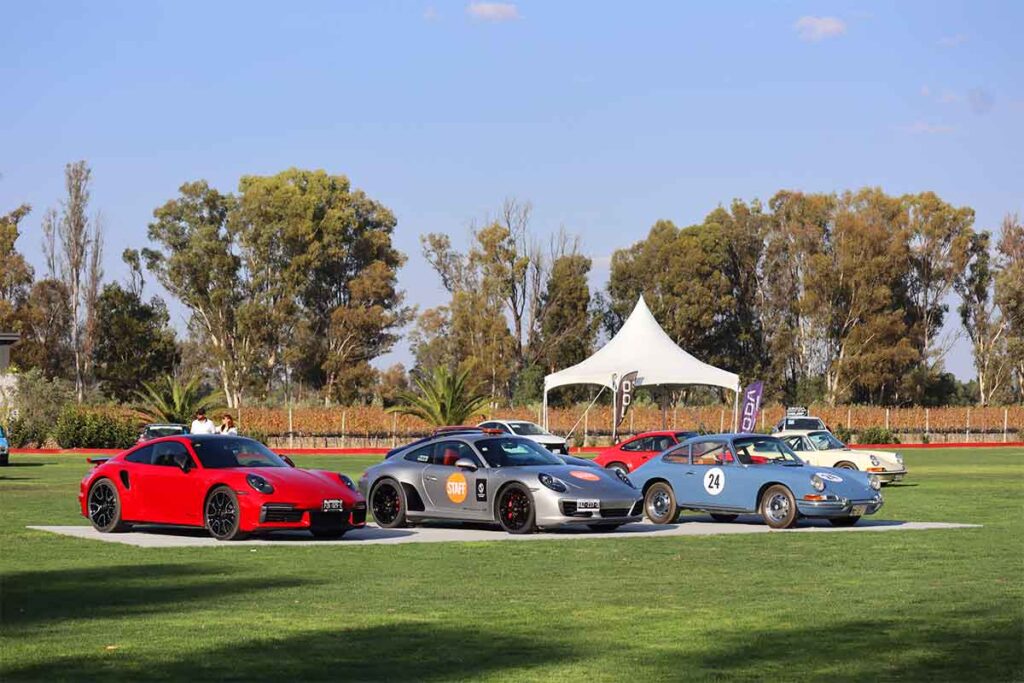 La Expo Coches Clásicos se llevó a cabo en Viñedos San Francisco como parte del Rally Tour de los Viñedos