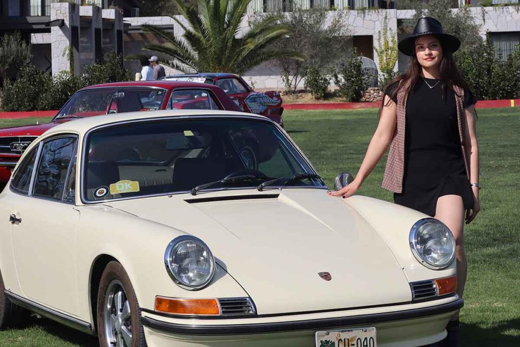 La Expo Coches Clásicos se llevó a cabo en Viñedos San Francisco como parte del Rally Tour de los Viñedos