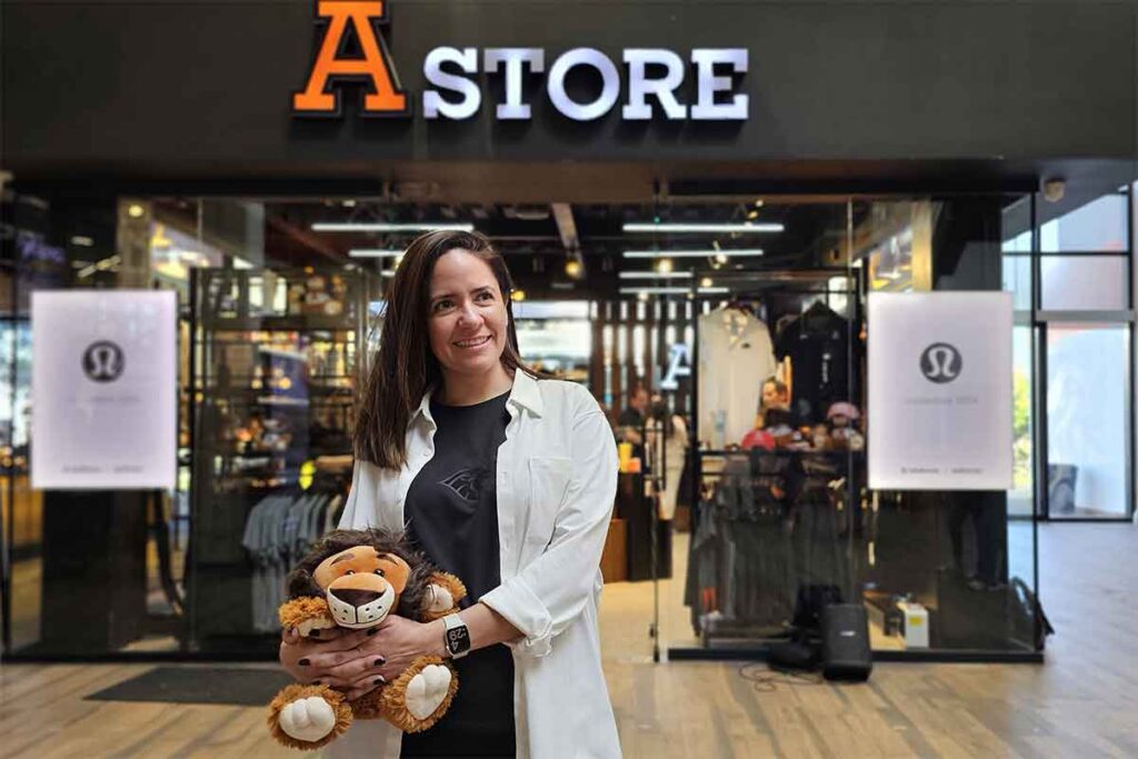 La marca deportiva Lululemon realizó una alianza estratégica con la Universidad Anáhuac Querétaro