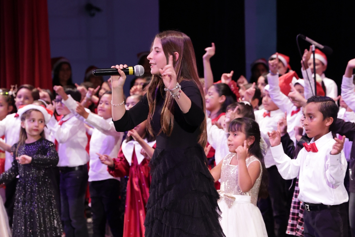 Concierto navideño 2023 en Colegio CELSE
