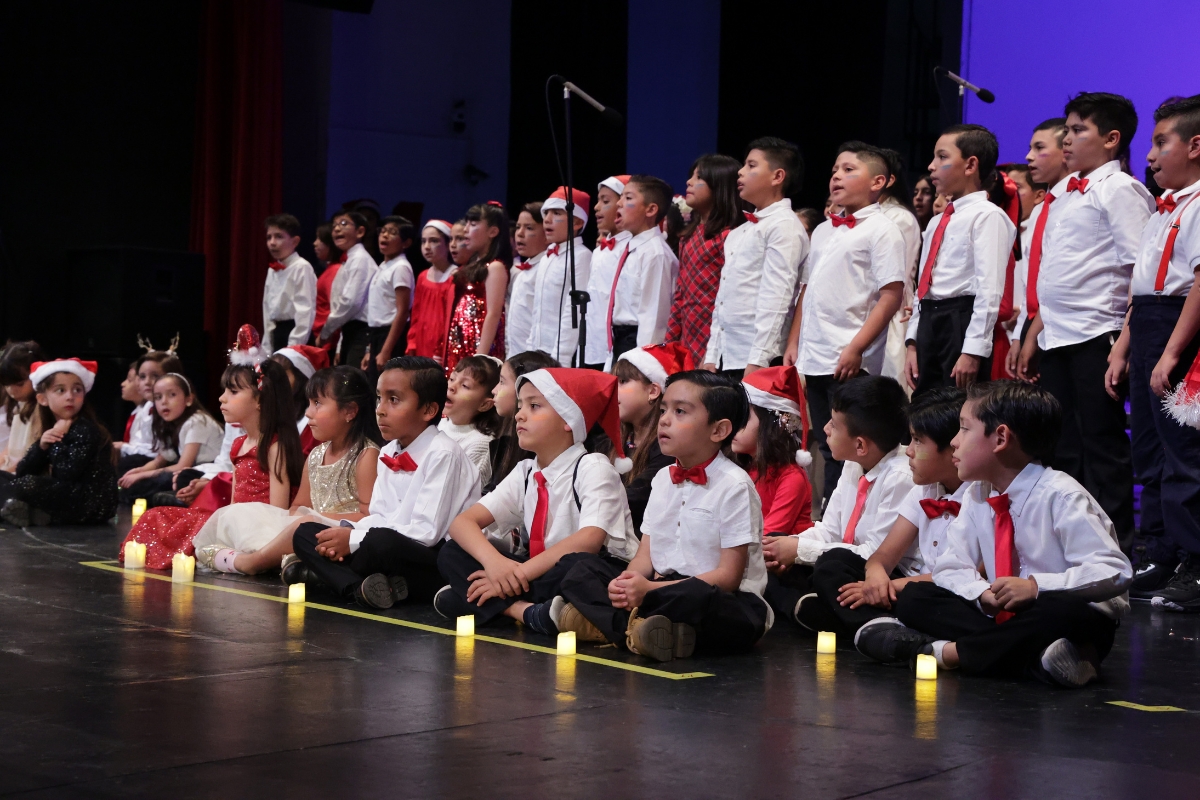 Concierto navideño 2023 en Colegio CELSE