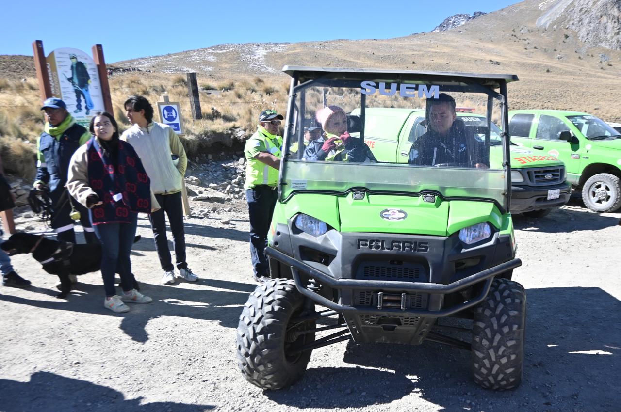 Rescate de alta montaña en el Nevado de Toluca: SUEM garantiza la seguridad de visitantes