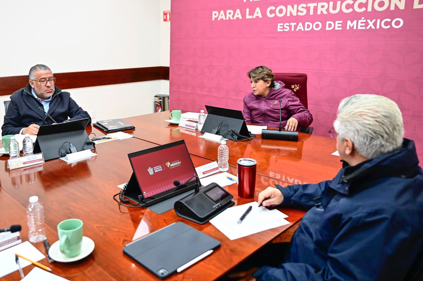 Delfina Gómez Álvarez encabeza la última Mesa de Seguridad del año en Toluca.