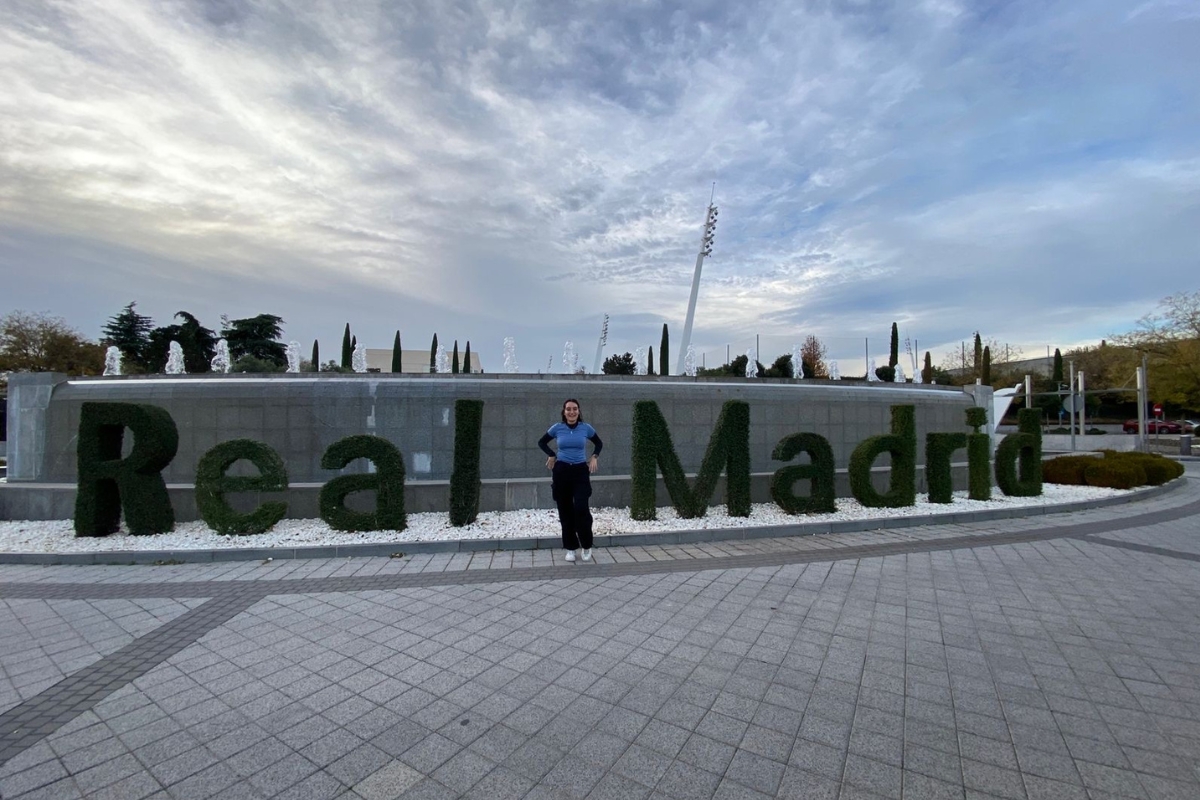 Estudiantes queretanos visitan el Centro de Recuperación del Real Madrid en España