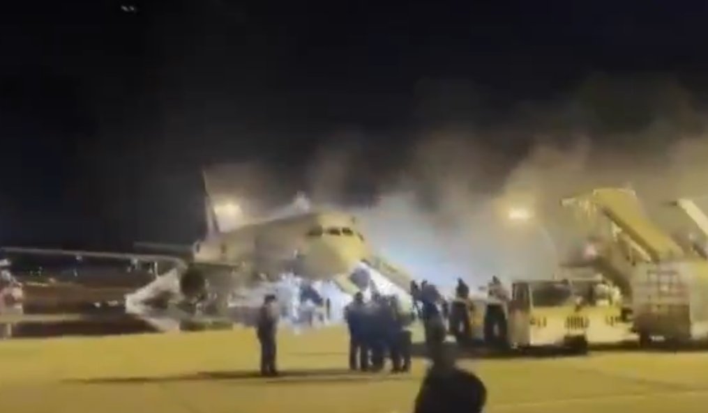 El Airbus A321 fue evacuado con éxito, salvando la vida de 170 personas.