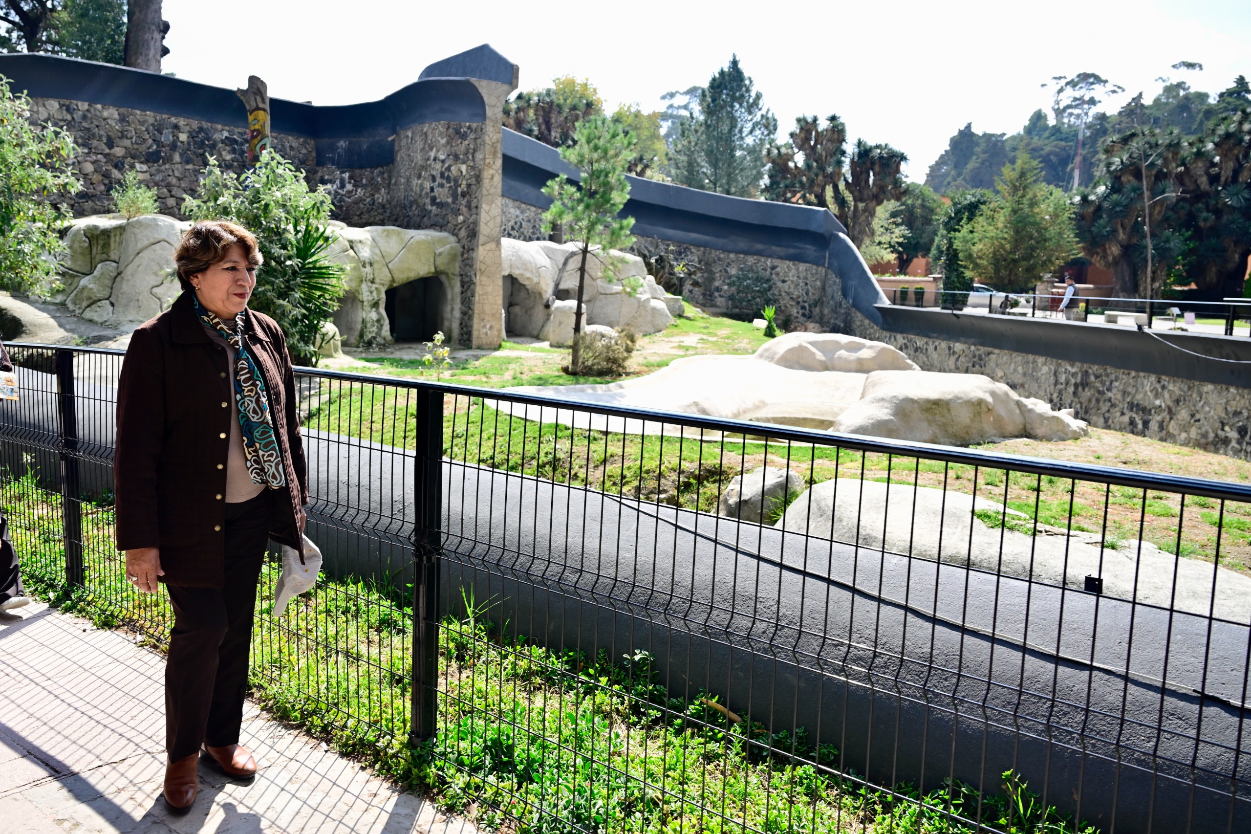 La Gobernadora Delfina Gómez Álvarez apoya la conservación y bienestar animal en Zacango.