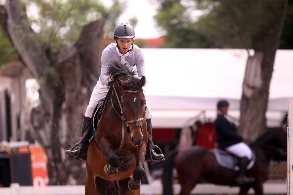 La final del concurso de Salto Ecuestre de la FEEQ trajo emociones y un excelente nivel de los binomios