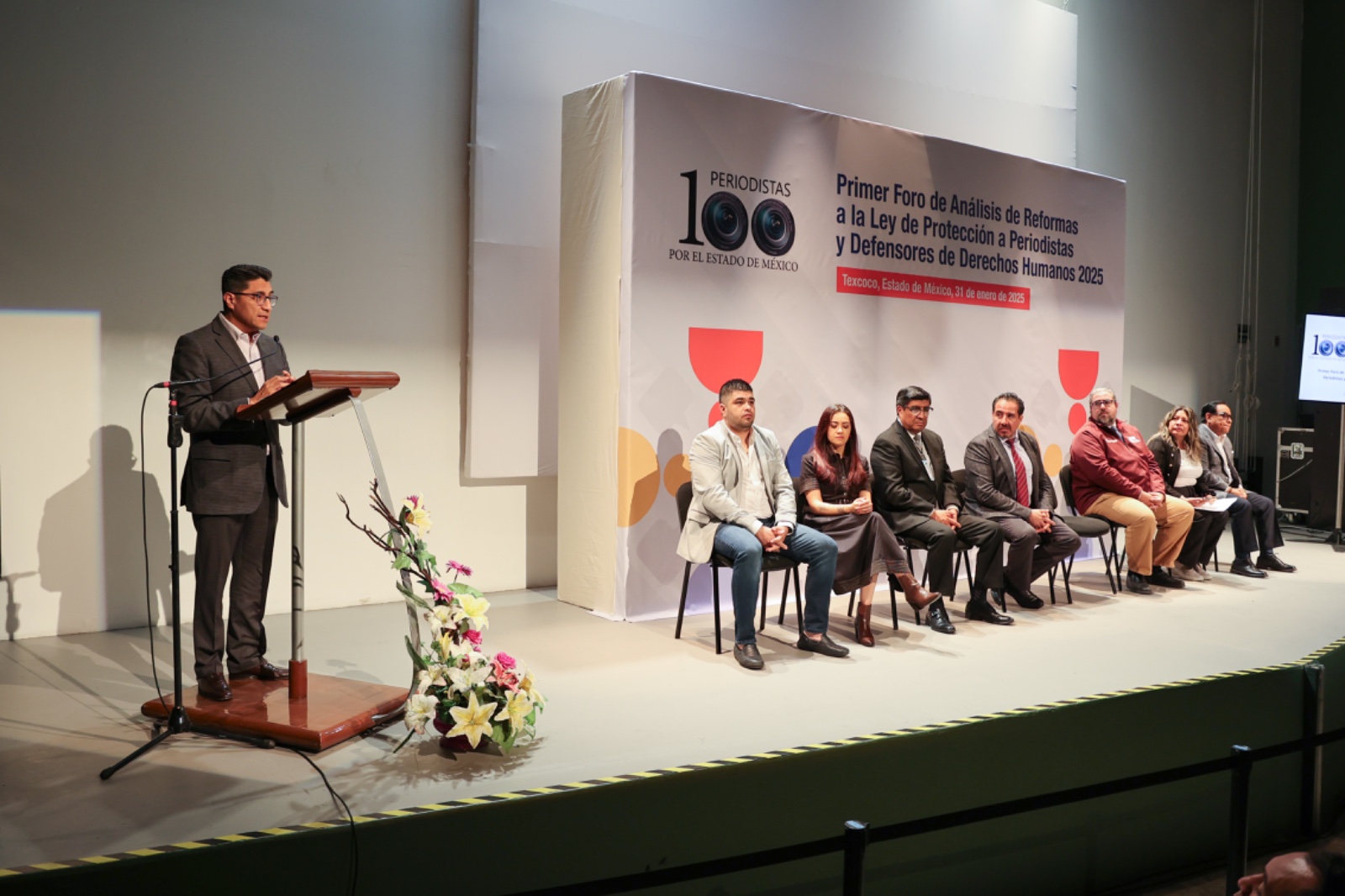 Foro “100 Periodistas por el Estado de México” discute reformas clave.