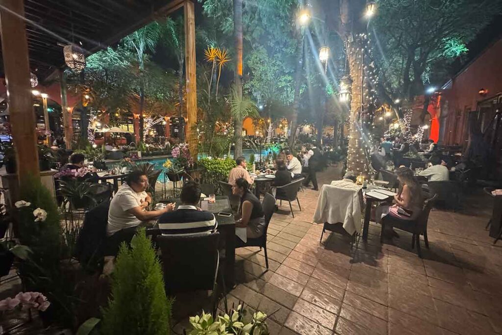 Querétaro celebró el día del amor y la amistad en los mejores restaurantes