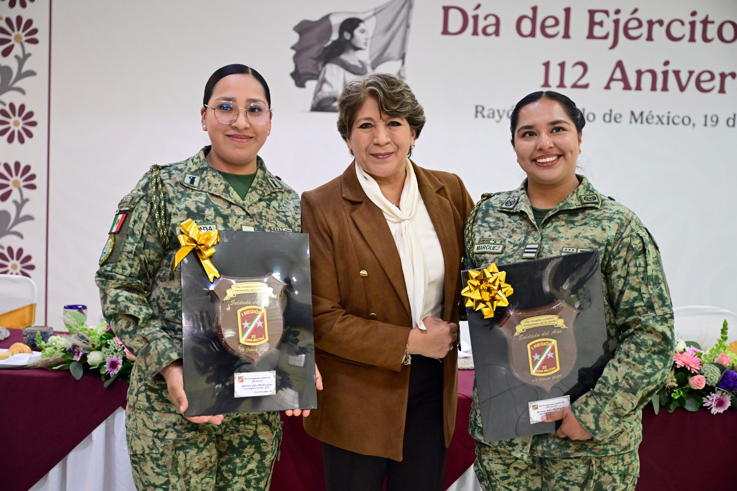 Autoridades destacan la equidad de género en las Fuerzas Armadas.