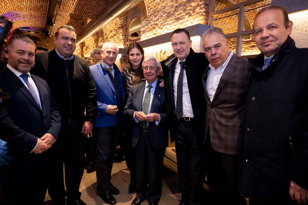 Fashion Days Raíces fue una pasarela en Madrid, donde los diseñadores mostraron las raíces culturales mexicanas