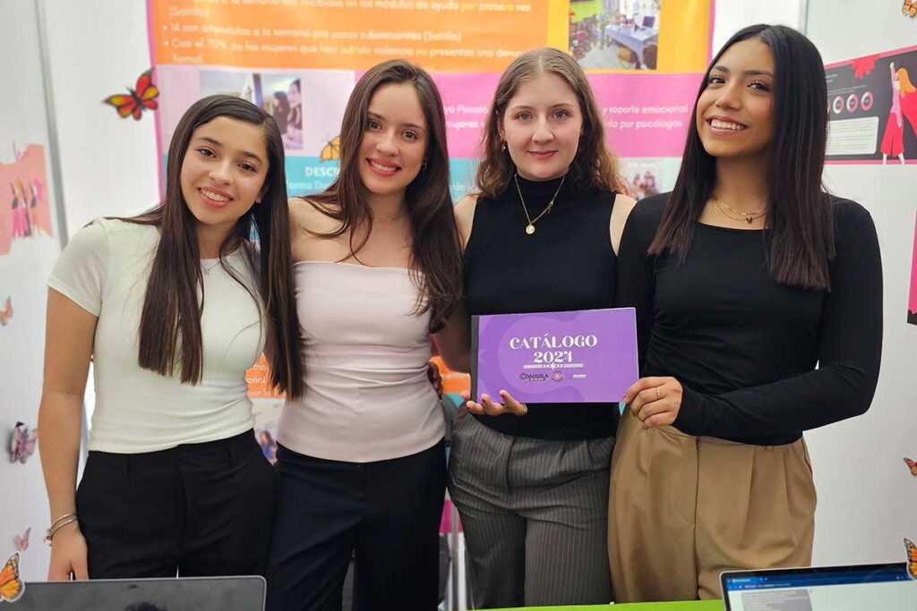 Alumnos de la PrepaTec del Tec de Monterrey participaron en un encuentro nacional de Líderes con Sentido Humano