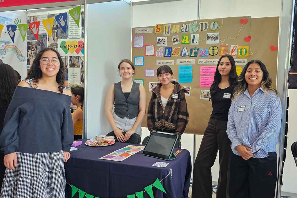 Alumnos de la PrepaTec del Tec de Monterrey participaron en un encuentro nacional de Líderes con Sentido Humano
