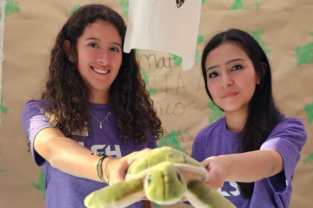 Alumnos de la PrepaTec del Tec de Monterrey participaron en un encuentro nacional de Líderes con Sentido Humano