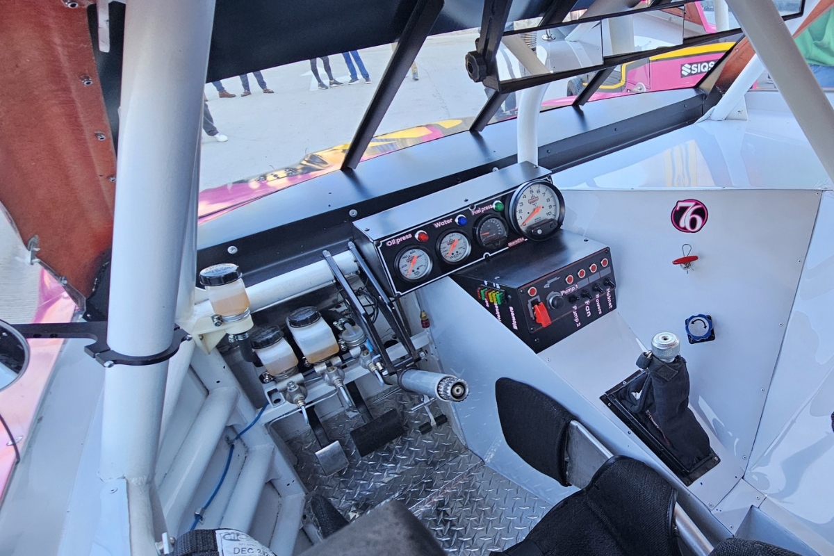 Miji Team presenta auto para NASCAR 2025