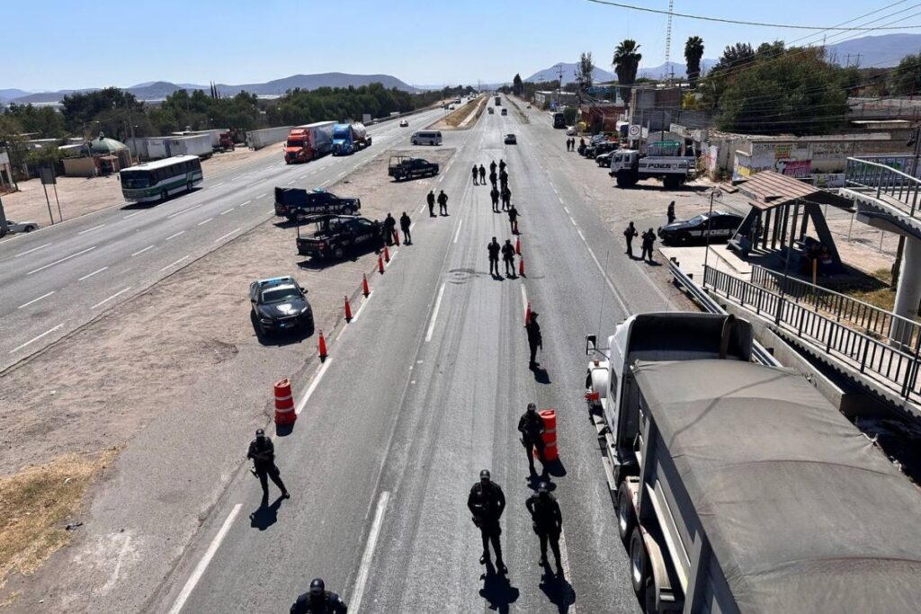 Prevención y seguridad en la ruta al partido Gallos Blancos