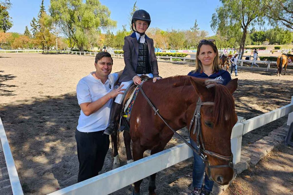 Inicia el campeonato de salto ecuestre de la FEEQ 2025 con la jornada 1