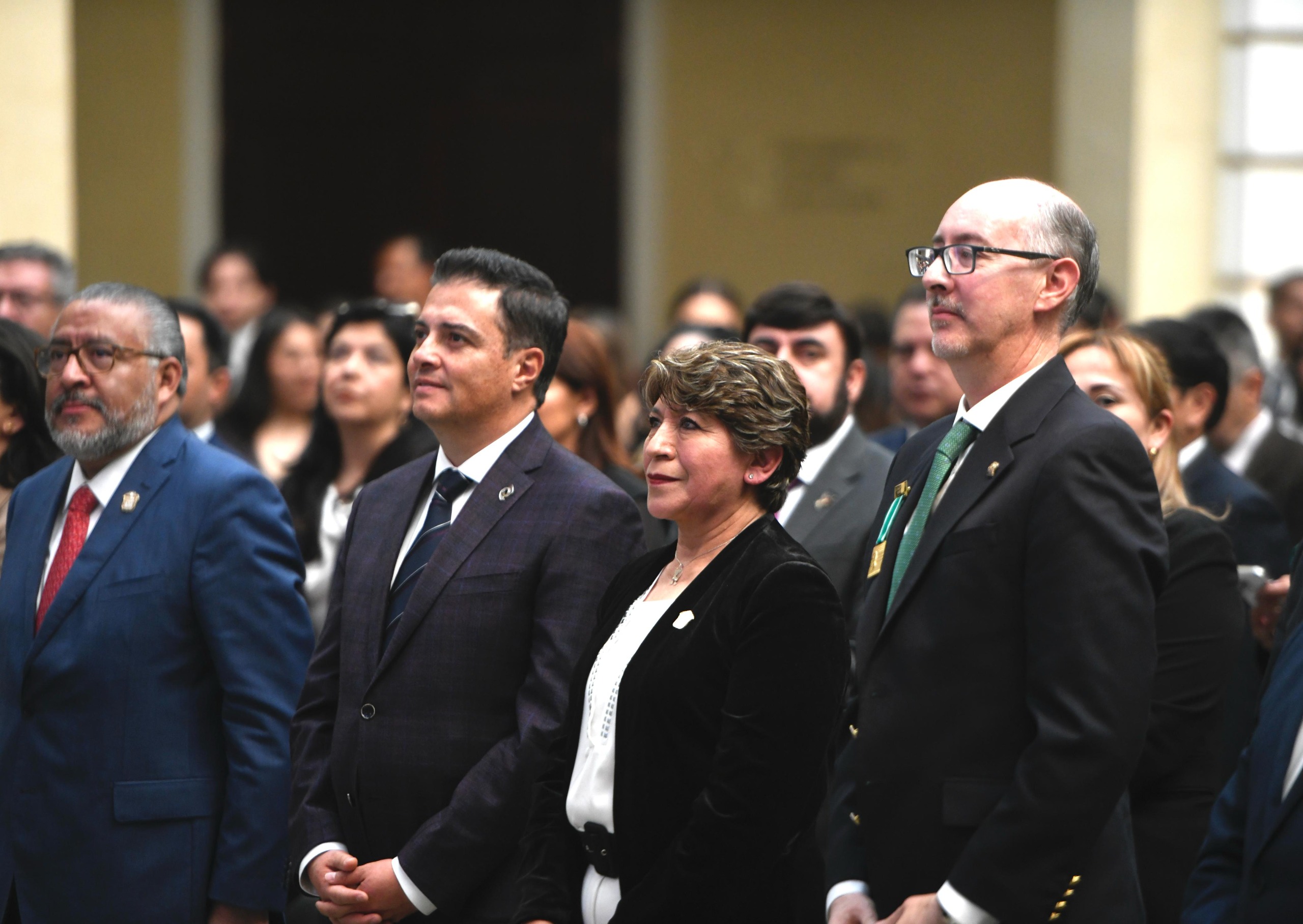Delfina Gómez celebra los avances en educación y estabilidad financiera de la UAEMéx.