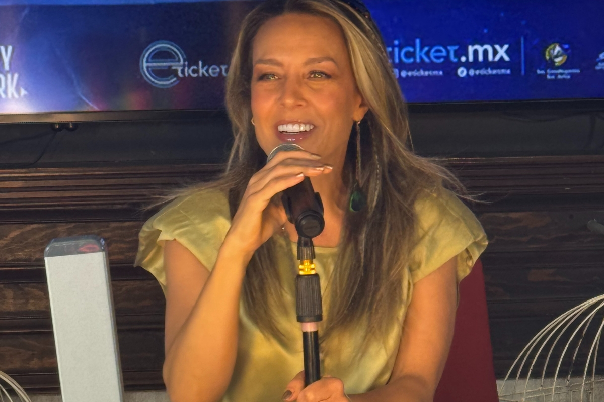 Fey-promete-noche-inolvidable-en-Queretaro-