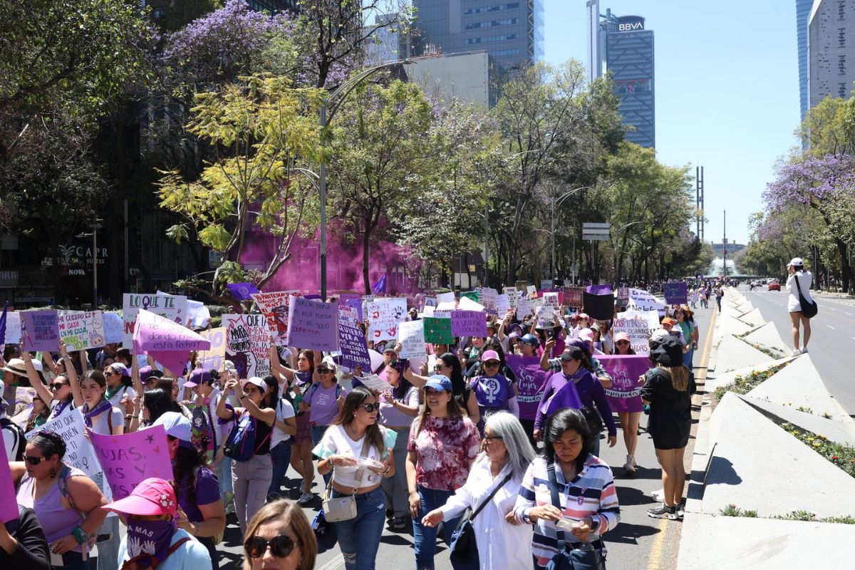 Claudia Brugada asiste a la marcha este 8M / Foto: Cuartoscuro