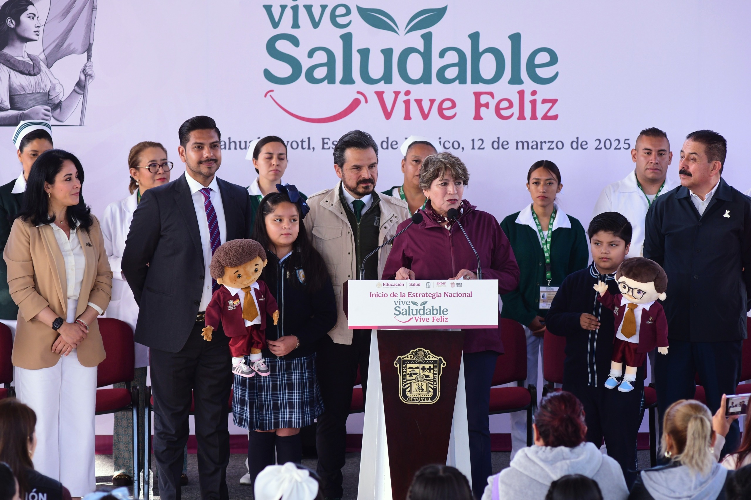 La Gobernadora Delfina Gómez destacó la importancia de la salud mental y física en la niñez.