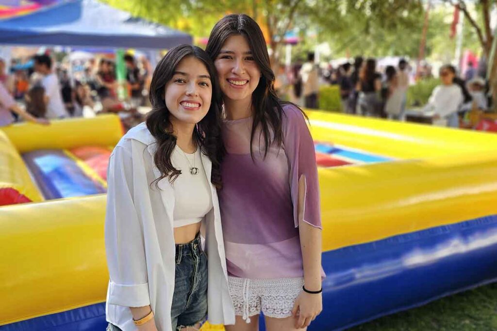 La Universidad Anáhuac Querétaro celebró el Día Anáhuac 2025 con el concierto de Reik y las dinámicas del influencer Robegrill
