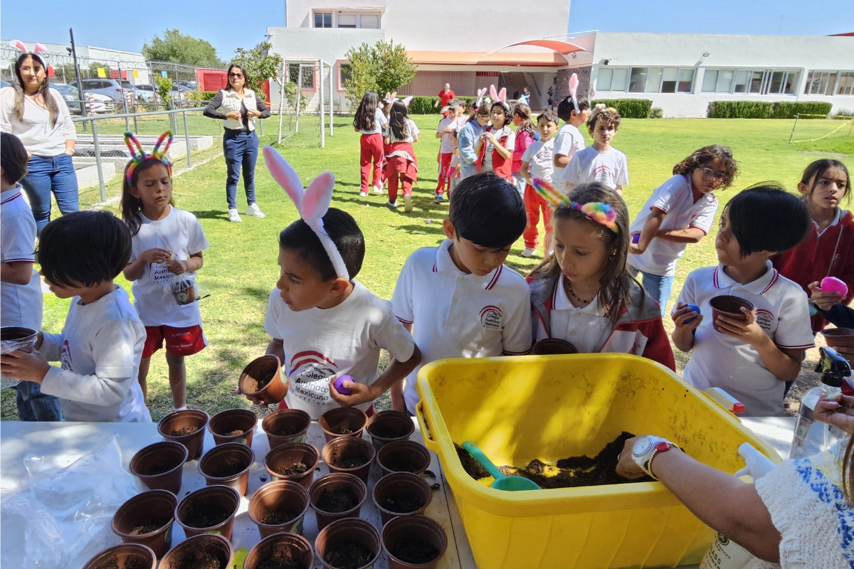 El Colegio Austriaco Mexicano celebra la Pascua con unav búsqueda de huevos
