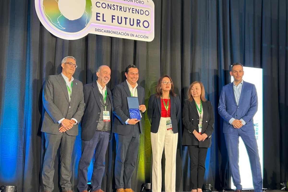 Premian concreto de Cemex que no usa agua potable