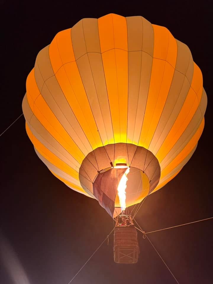 Disfruta de un espectáculo de globos aerostáticos y deliciosa barbacoa en Jilotepec.