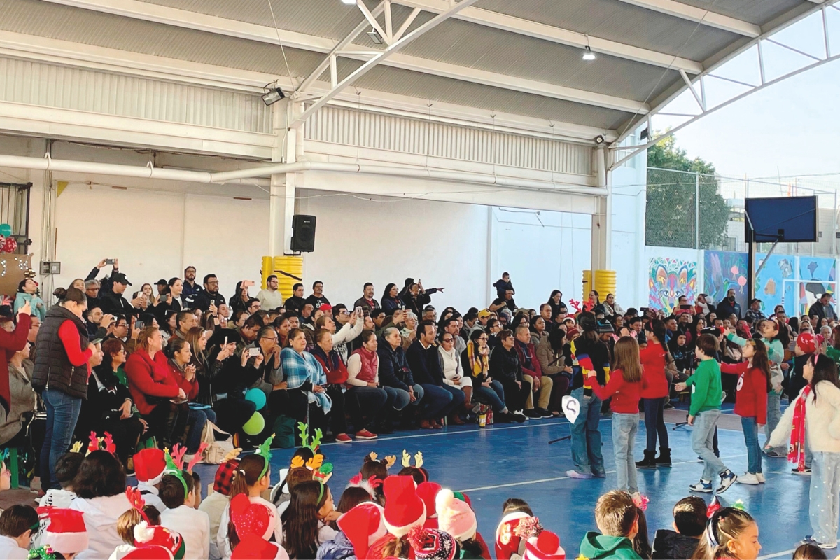 Colegio Gran Bretaña, aprender inglés mediante asambleas escolares 