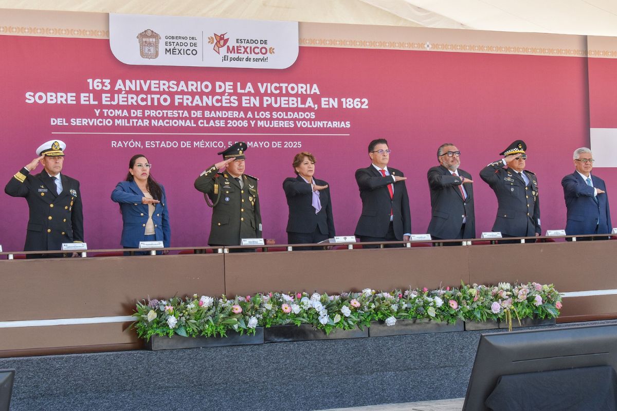Autoridades civiles y militares se reunieron para honrar la historia y fortalecer la paz.