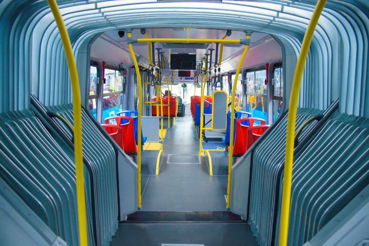 Cada unidad tiene espacio para 160 pasajeros, cámaras de seguridad y accesibilidad para personas con discapacidad. Foto: Especial