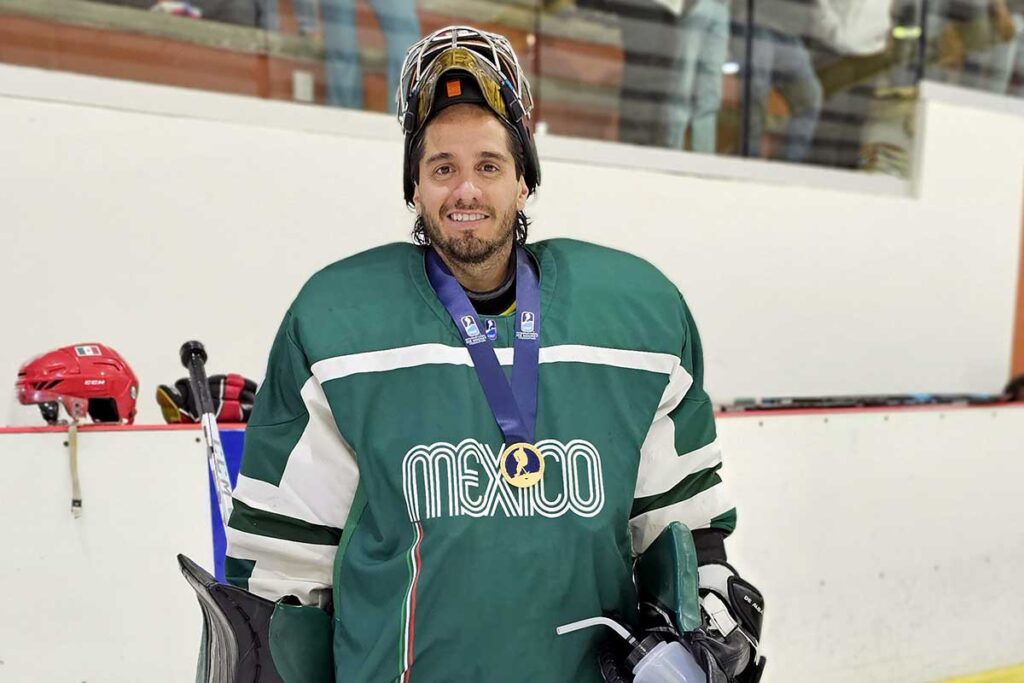 México gana el oro en el Mundial de Hockey sobre hielo División III que se llevó a cabo en el Lakeside Icepark