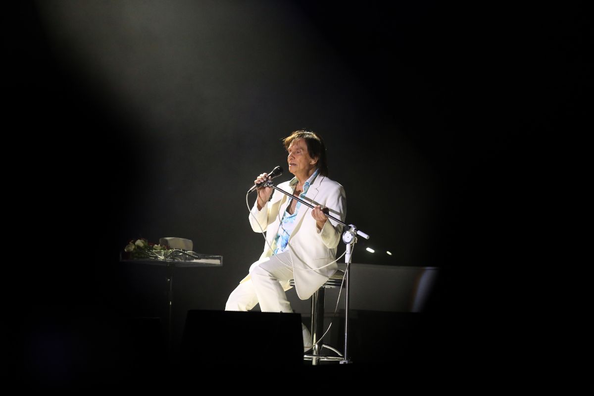 Roberto Carlos una noche de nostalgia, romance y música eterna en Querétaro