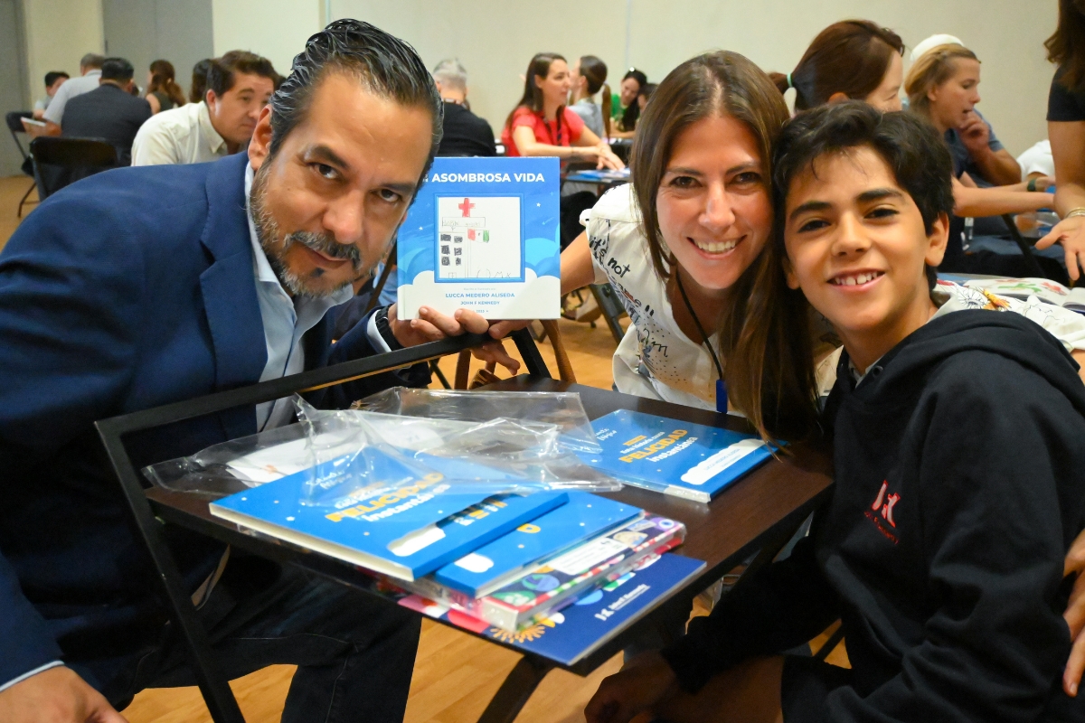 Alumnos del John F. Kennedy Querétaro publican sus primeros libros