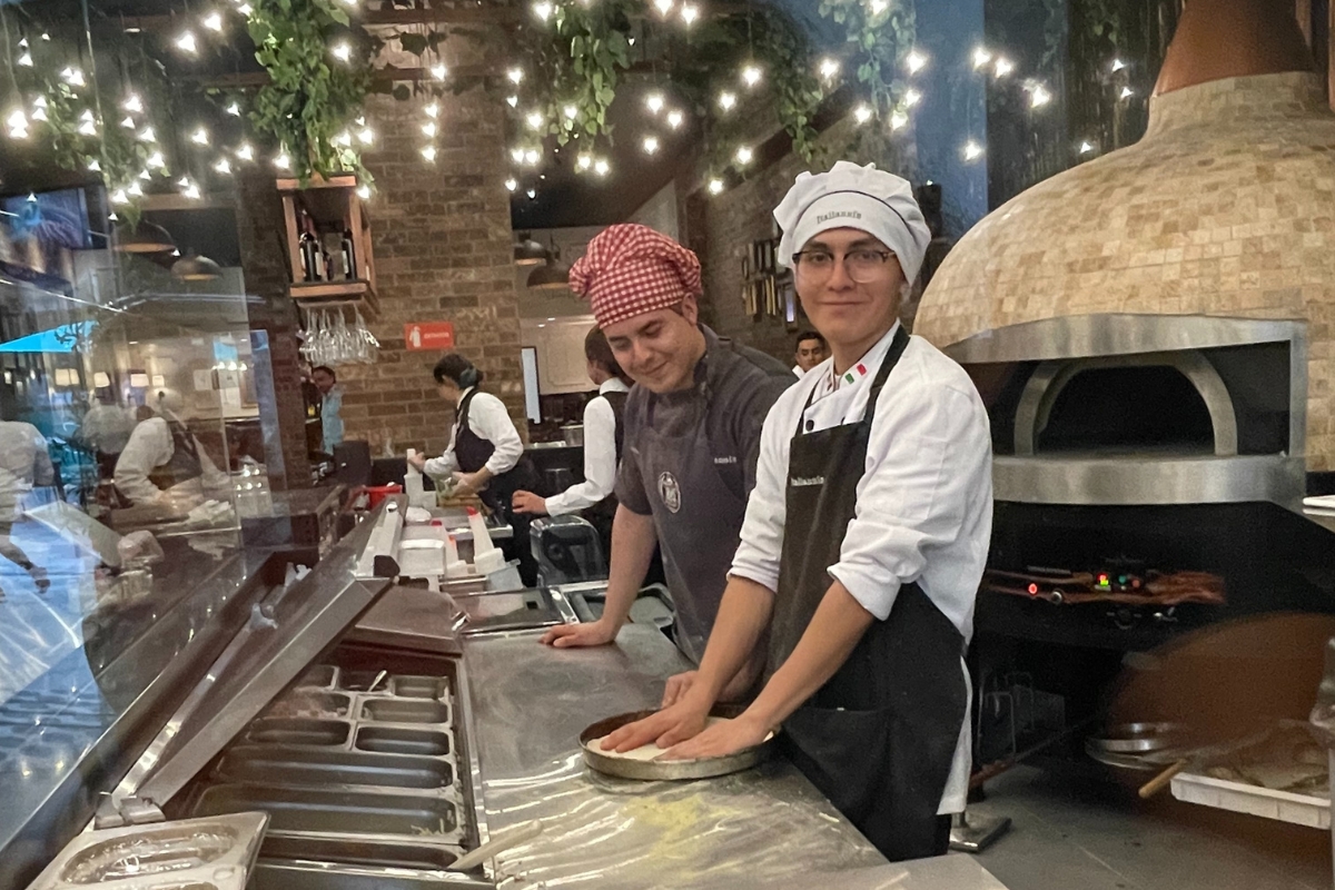 Descubre los Sabores de la Toscana en el Nuevo Italianni’s Paseo Querétaro 