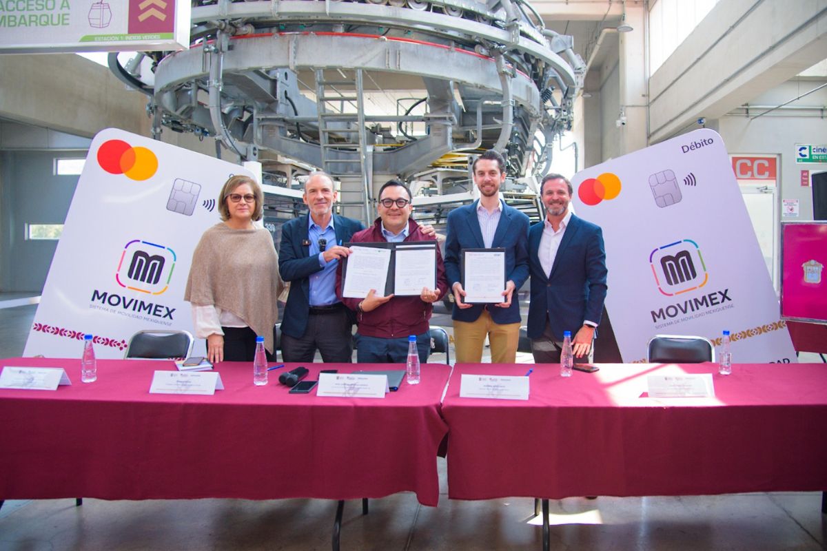 La tarjeta de crédito Movimex x Stori busca impulsar el historial financiero de quienes no habían tenido acceso antes. Foto: Especial