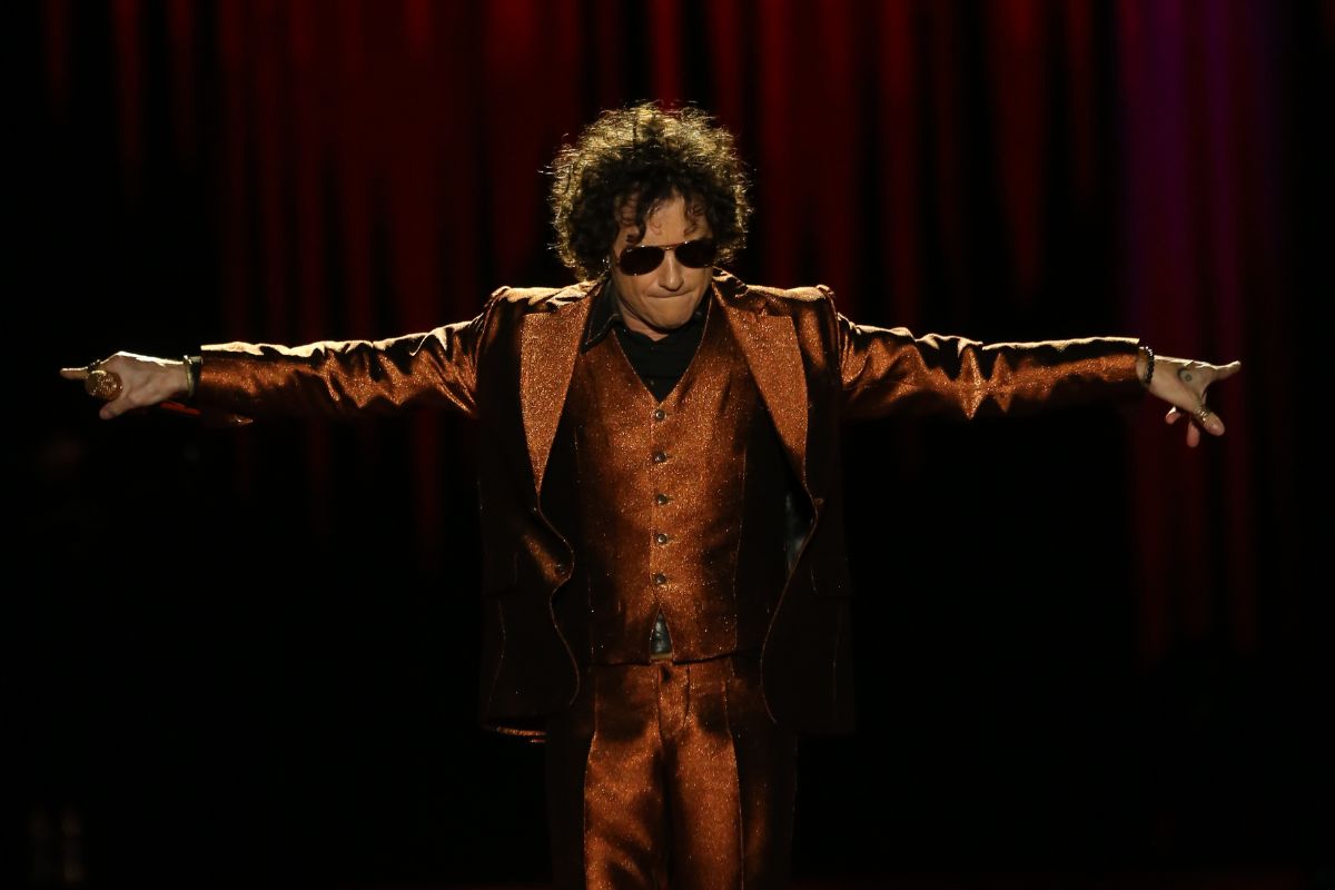 Enrique Bunbury llega como un 'Huracán Ambulante' a Querétaro