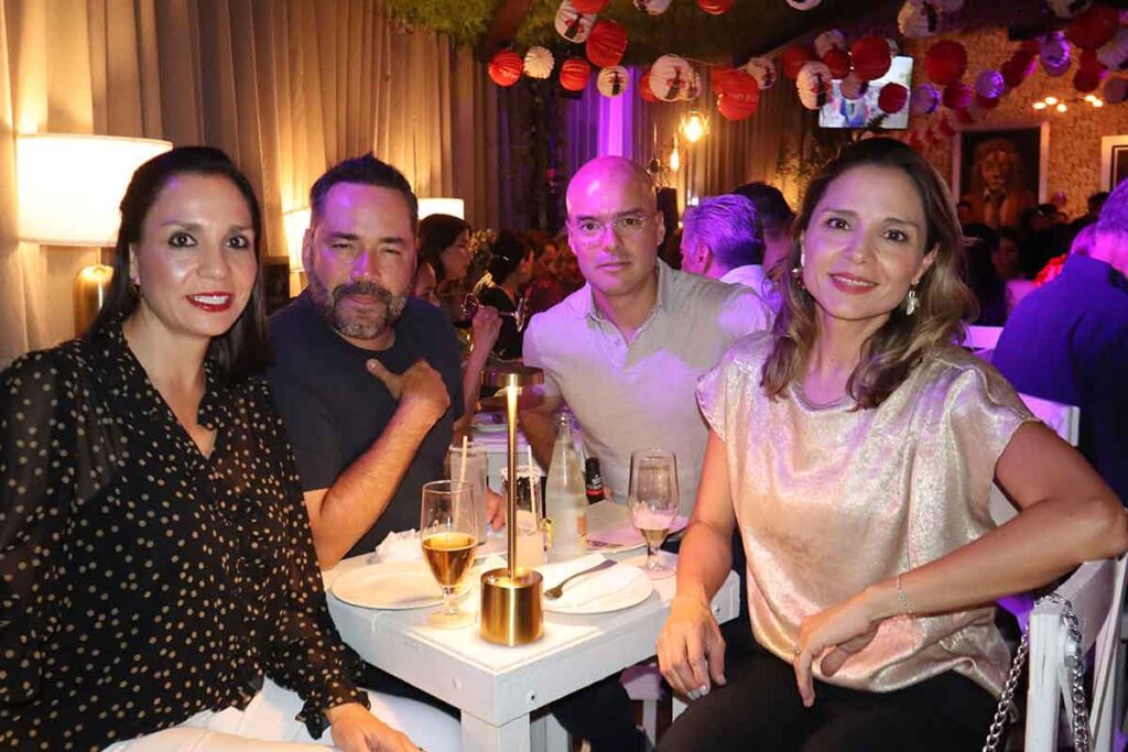 El restaurante de cocina española Taberna El Quillo celebró la Feria de Sevilla