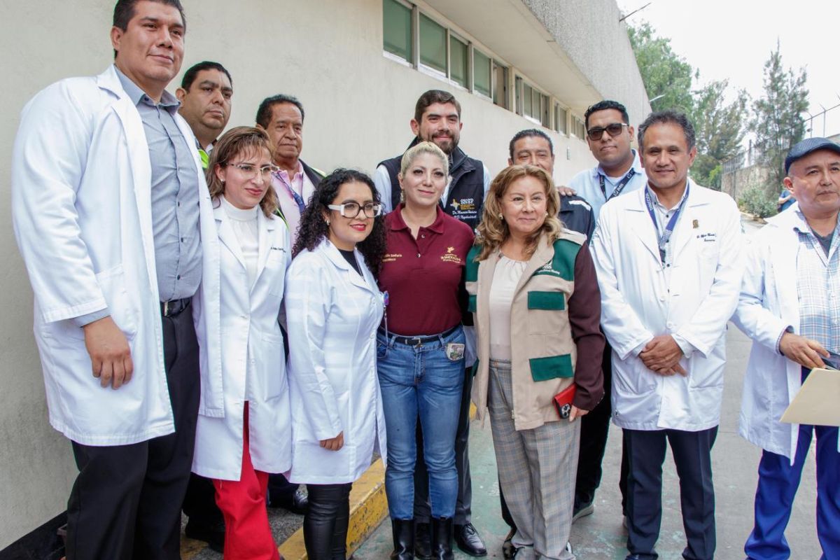La secretaria de Salud, Macarena Montoya, recorrió las áreas de Rayos X, Urgencias y Tococirugía. Foto: Especial