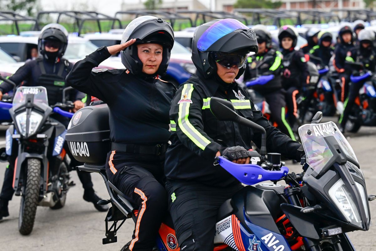 Elementos de tránsito, policía sectorial y grupos especiales estrenarán equipo moderno. Foto: Especial