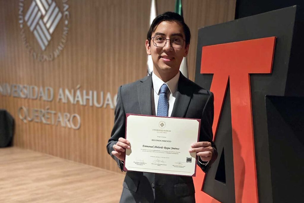 El día del Maestro en la Universidad Anáhuac Querétaro se festejó con la Ceremonia de Excelencia Docente