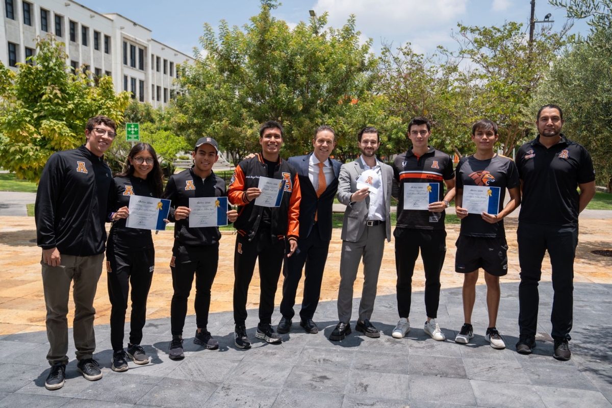 Atletas apoyados por la Universidad Anáhuac Querétaro representarán a México en Alemania